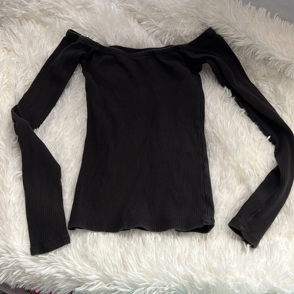 HOLLISTER Black Off The Shoulder Slim Tee Size XS